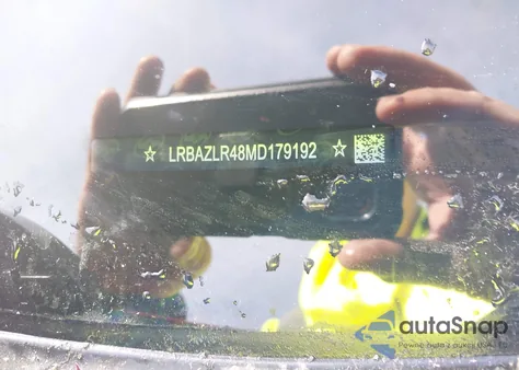 2021 Buick Envision Fwd Preferred из США, поврежденный, VIN LRBAZLR48MD179192